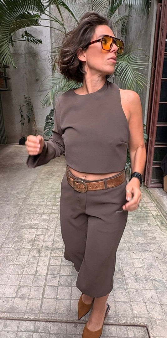 Set Café Blusa con Bermuda